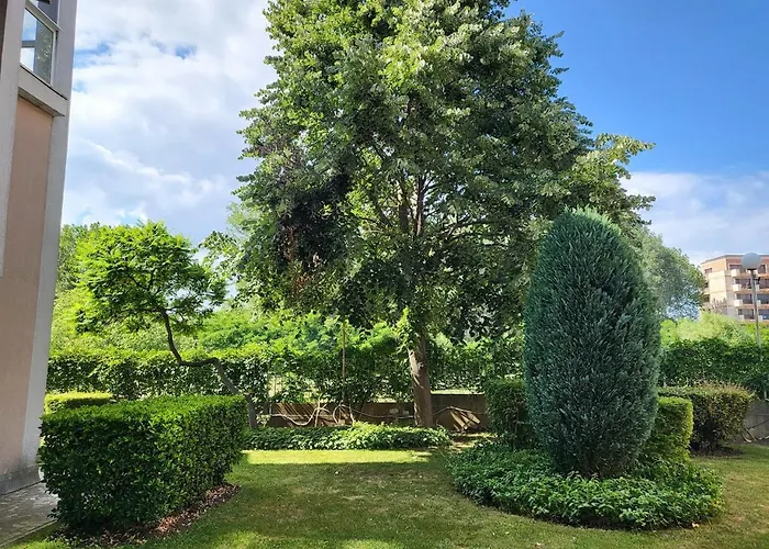 Apartman Complex Elit Cacao - For Rent- елит Napospart